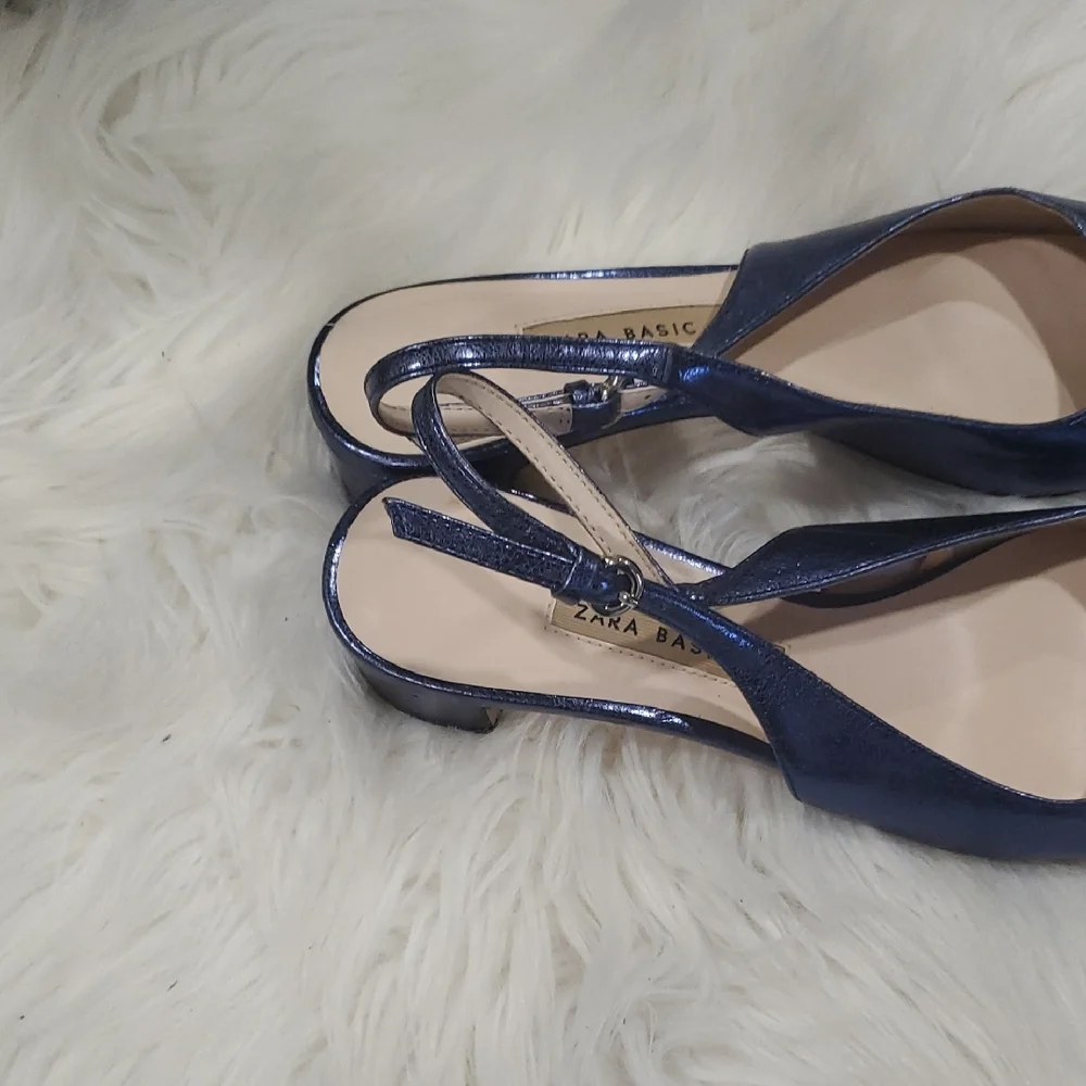 Zara Women's Shiny Blue Slingback Heels - Picture 3 of 12
